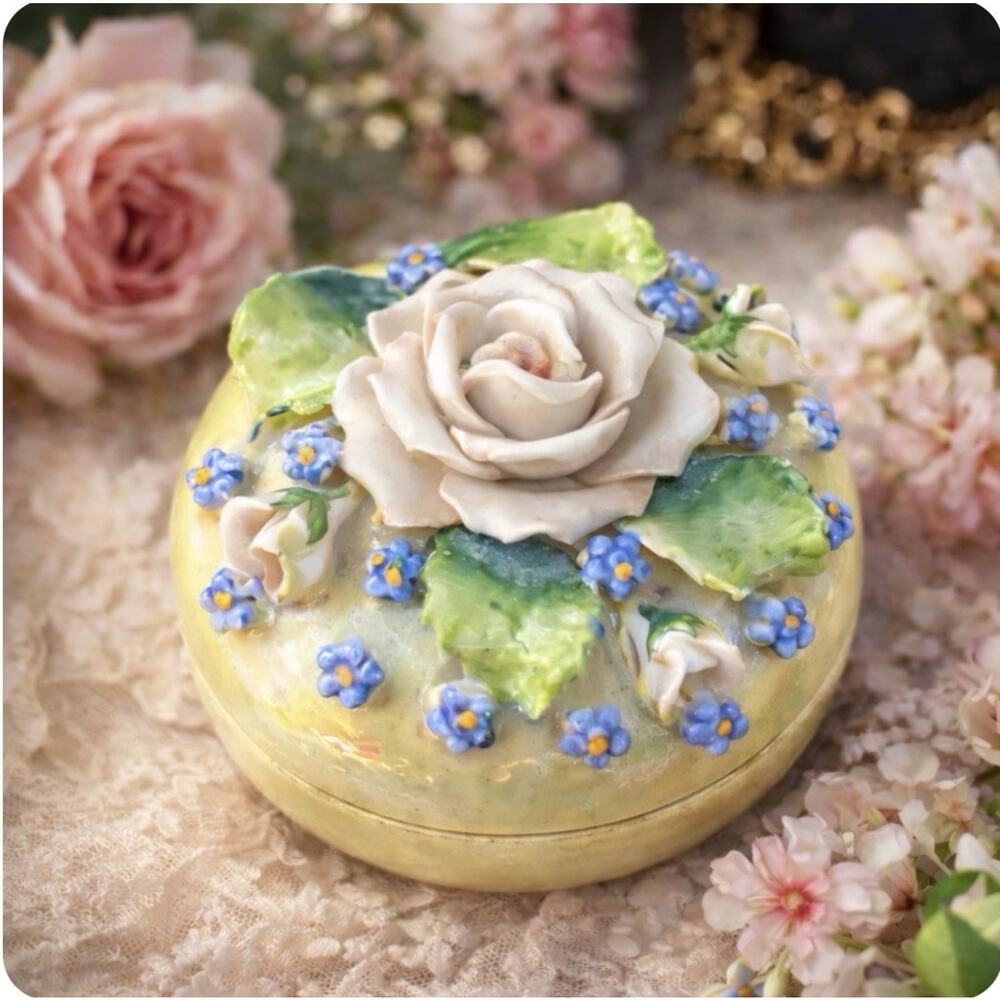 Vtg Grmn Porcln Trinket Box Forget-Me-Not Rose Lustre Vanity Jar Capodimonte Sty